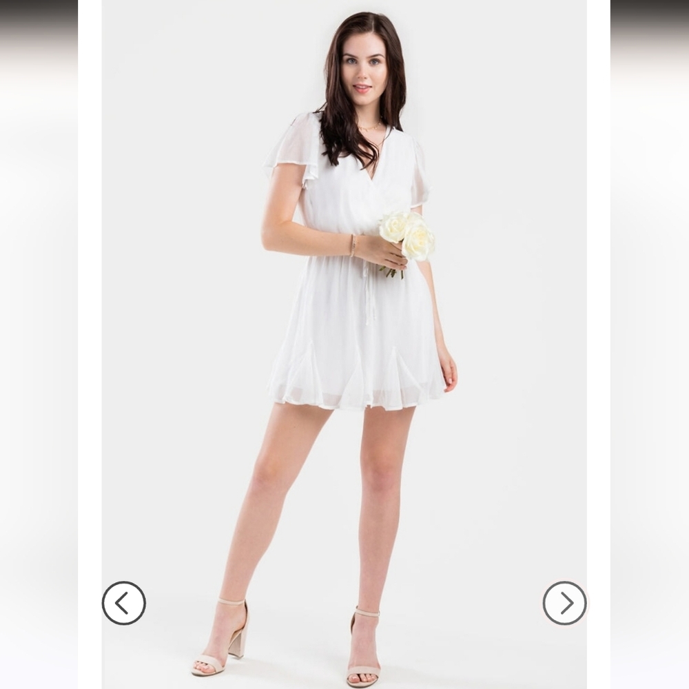 Francesca’s Mi Ami Gianne Godet White  Shiny Lined Wrap Mini Dress | Size Small.